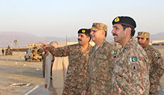 COMD 11 CORPS LT GEN NAZIR AHMED BUTT Visit