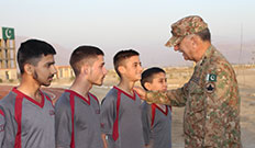 COMD 11 CORPS LT GEN NAZIR AHMED BUTT Visit