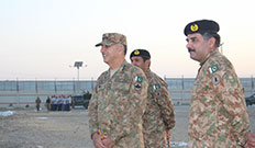 COMD 11 CORPS LT GEN NAZIR AHMED BUTT Visit