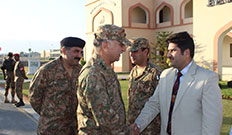 COMD 11 CORPS LT GEN NAZIR AHMED BUTT Visit